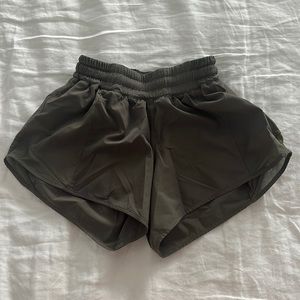 Lululemon 4” Shorts